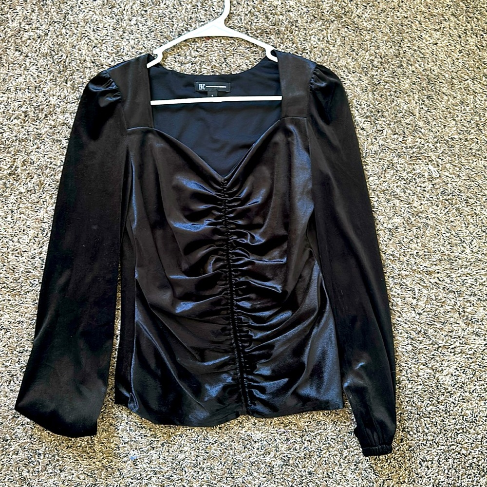BRAND NEW INC Long Sleeve Black Velvet Blouse, small, heart neckline